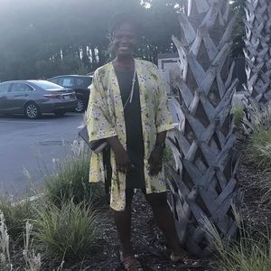 Meet your Posher, Timika